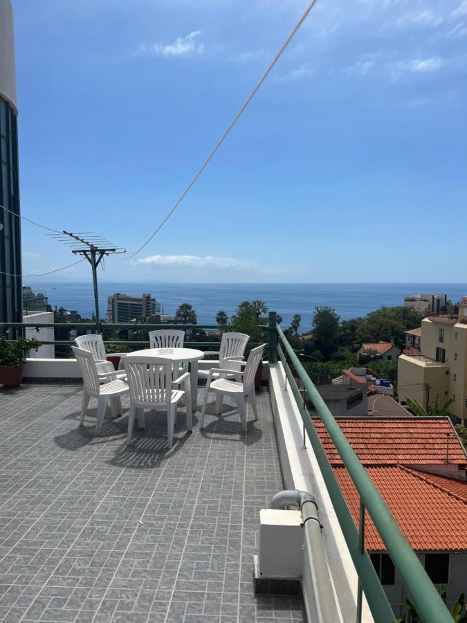 Angie'S Apartment Funchal  Bagian luar foto